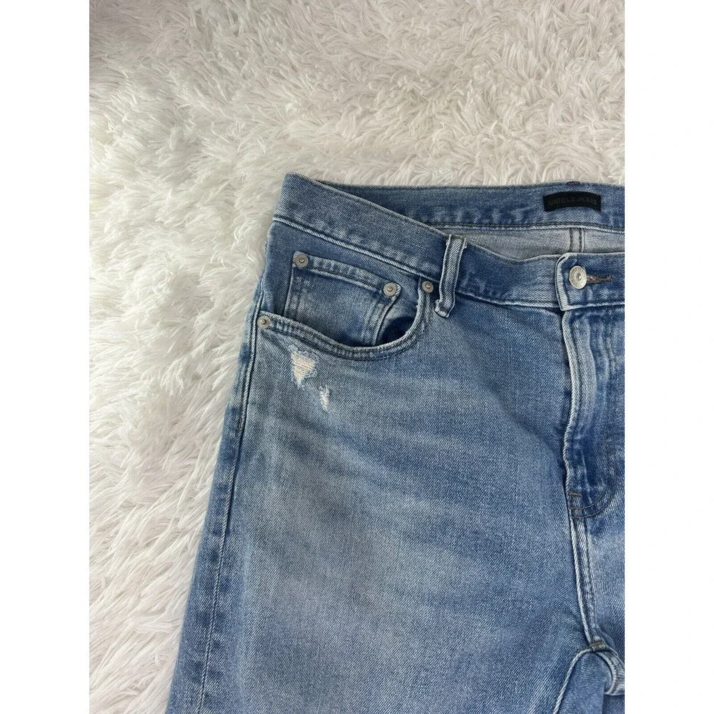 Uniqlo‎ Men’s Jeans Slim Straight Distressed Mid-Rise Medium Wash Pants Size 32